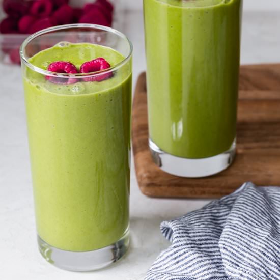 Glowing Green Smoothie