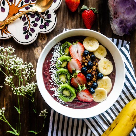 Almond Butter Banana Acai Bowl