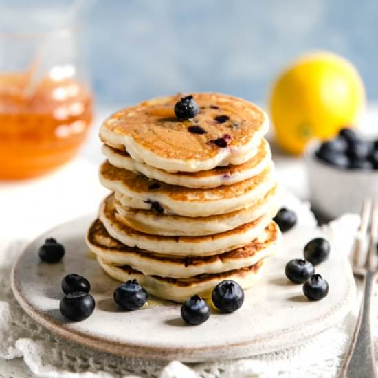 Blueberry Pancakes (Vegan)