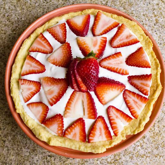 Clean Eating Strawberry Pie