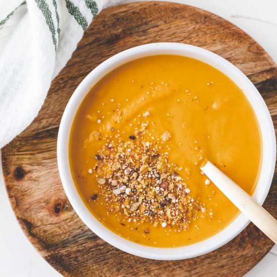 Vegan Carrot Ginger Soup