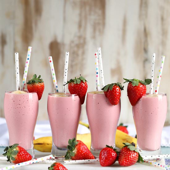 Easy Strawberry Banana Smoothie