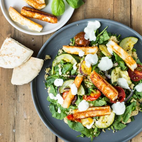 Healthy Halloumi Quinoa Salad