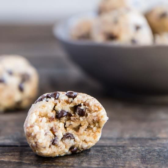 Chocolate Chip Energy Bites