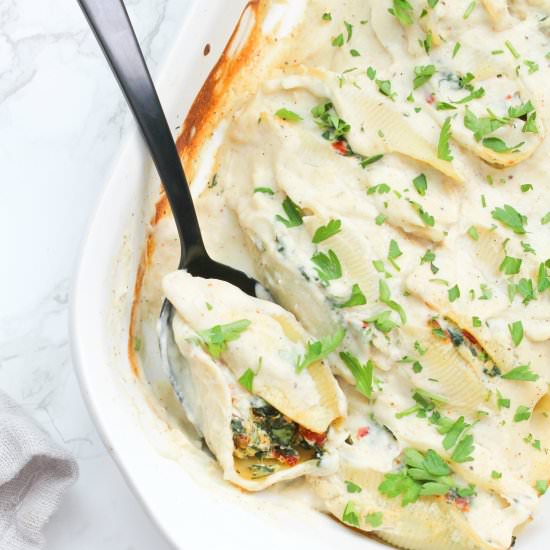Creamy Vegan Cajun Stuffed Shells