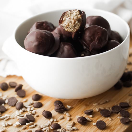 Chocolate Tahini Protein Balls