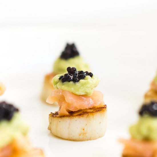 Seared Scallops, Avocado & Caviar