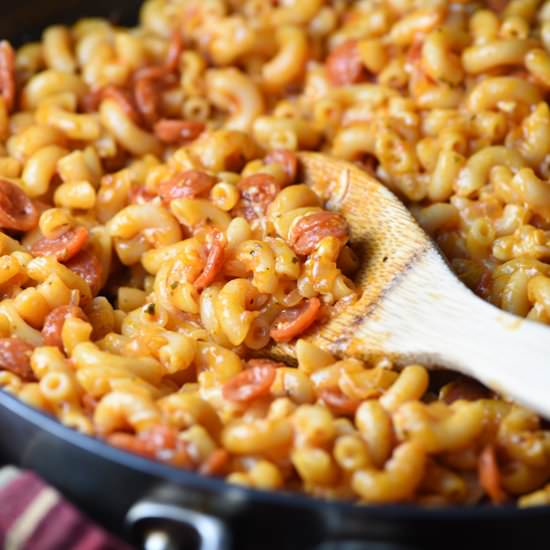 Pepperoni Pizza Mac and Cheese