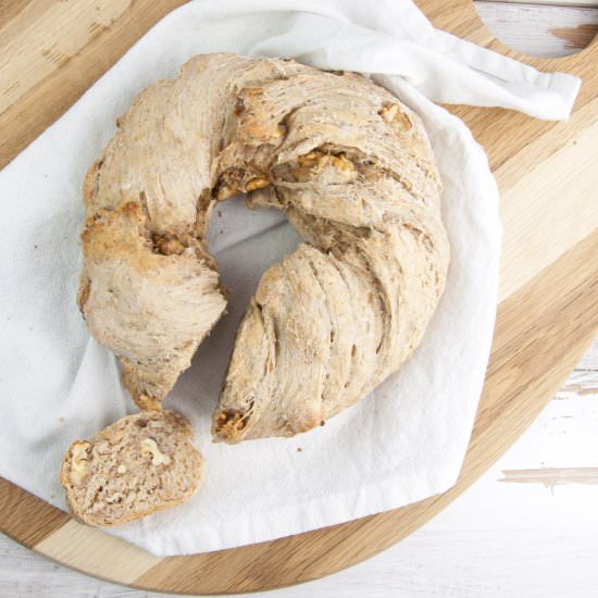 Walnut Bread Wreath