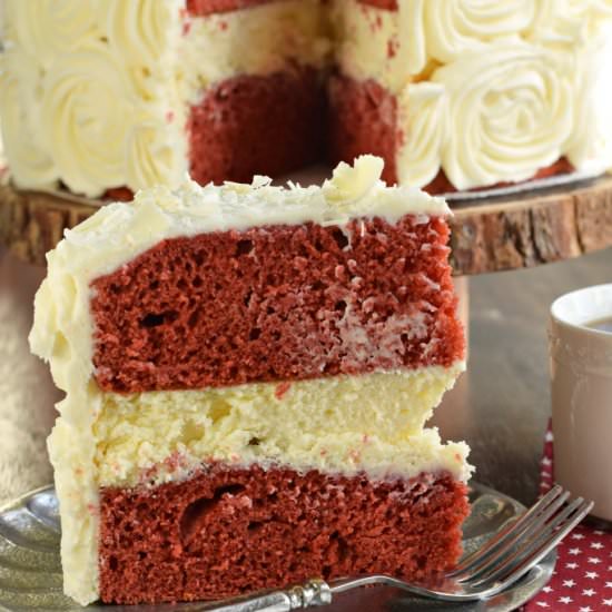 Red Velvet Cheesecake Cake