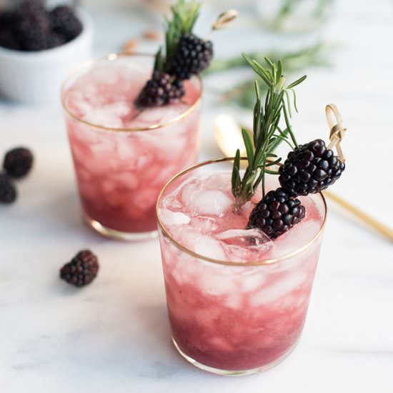 Festive Blackberry Fizz