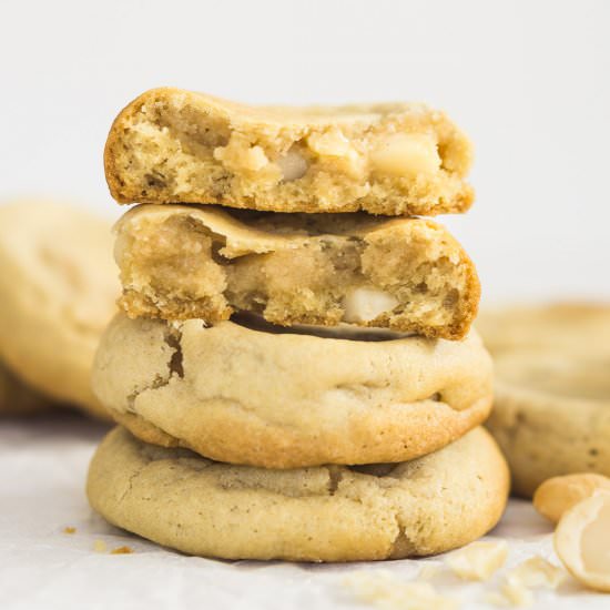 White Chocolate Macadamia Cookies