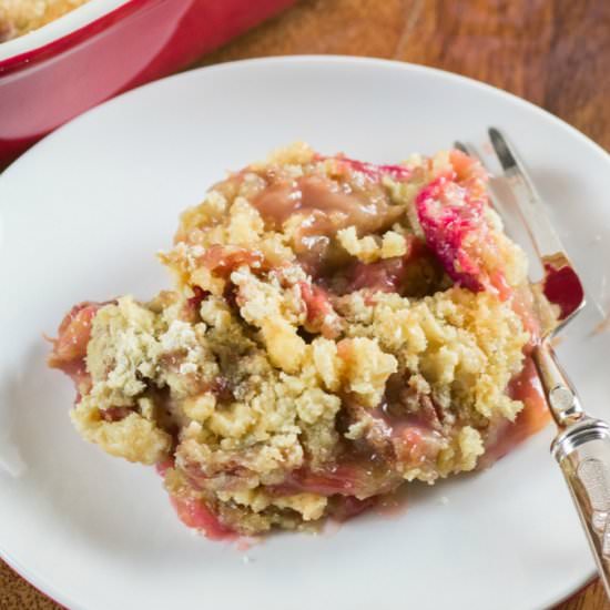 Rhubarb Dump Cake