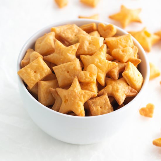 Homemade Cheese Crackers