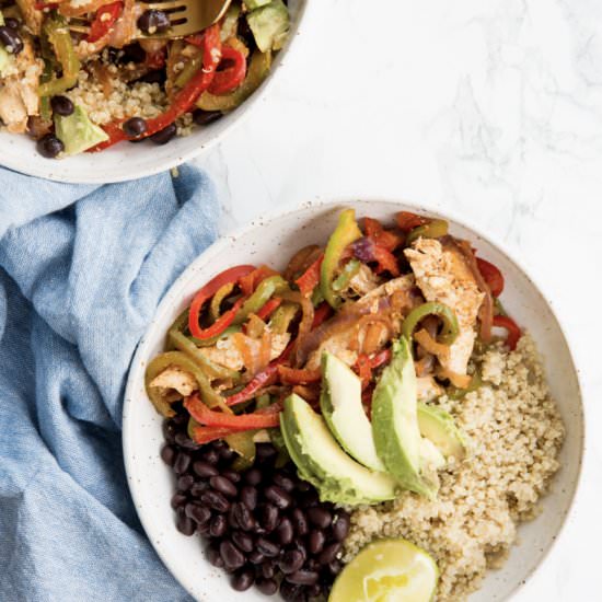 Spiralized Veggie & Chicken Fajitas