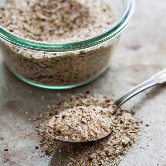Homemade Garlic Herb Salt