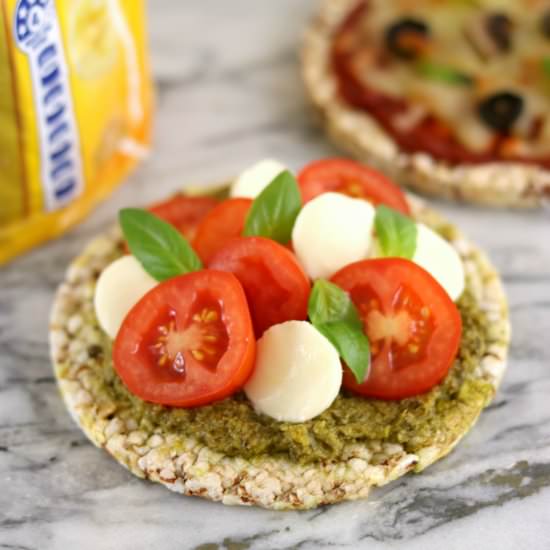 6 Healthy Rice Cake Topping Ideas