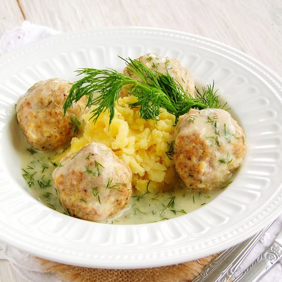 Meatballs in Dill sauce