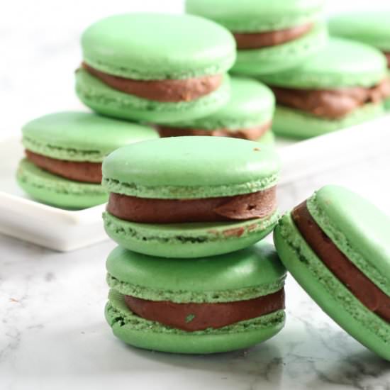 Keto Macaron-Mint Chocolate