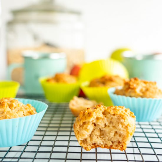 Healthy Apple Cinnamon Muffins
