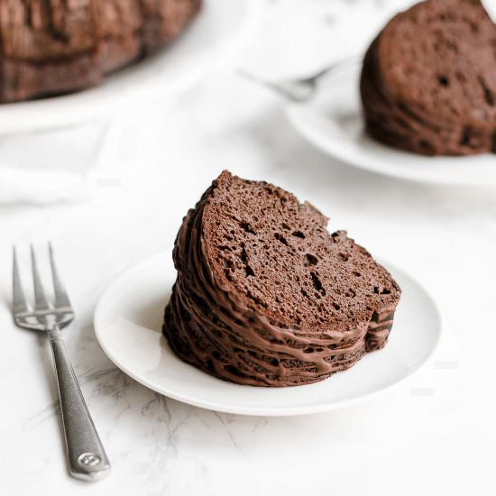 Healthy Chocolate Bundt Cake