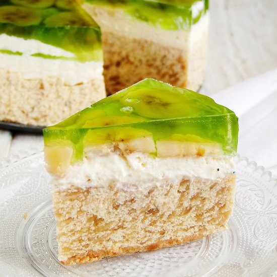 banana tree with whipped cream