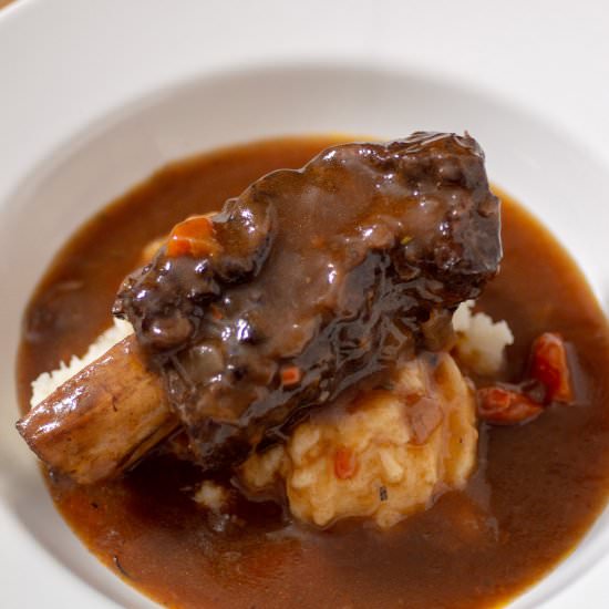 Instant Pot Red Wine Short Ribs