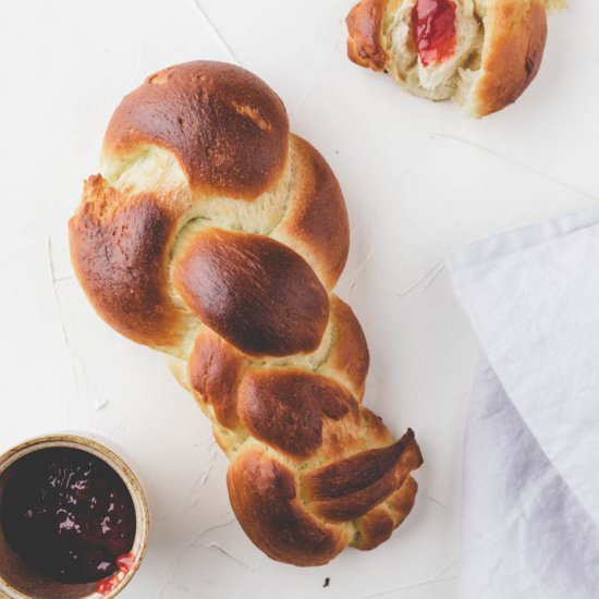 Vegan Zopf Bread