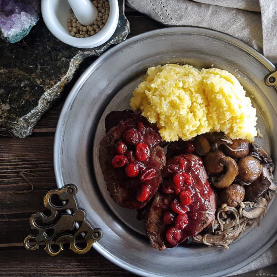 Steak with Red Wine Cranberry Sauce