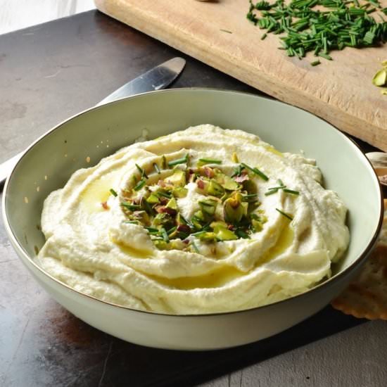 Roasted Cauliflower Dip with Garlic