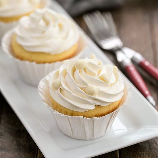 Vanilla White Chocolate Cupcakes