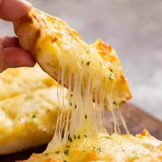 Quick Cheesy Garlic Bread