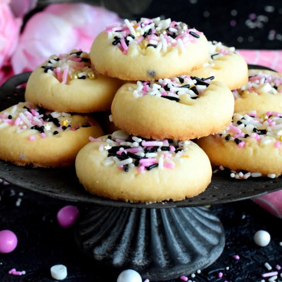 Valentine Shortbread Cookies