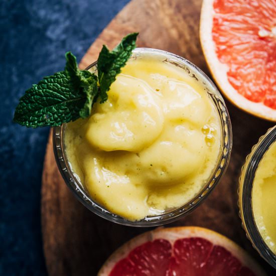Grapefruit Detox Smoothie