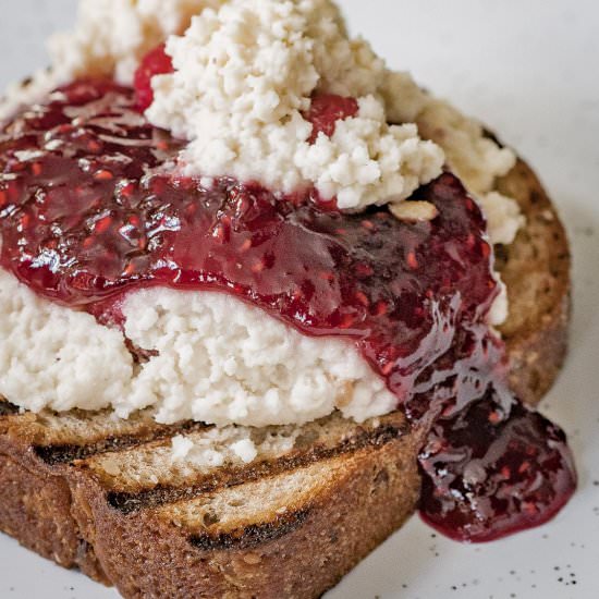 ALMOND RICOTTA – VEGAN CHEESE
