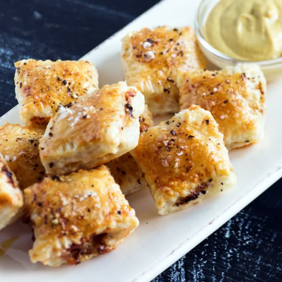 French Onion Pastry Bites