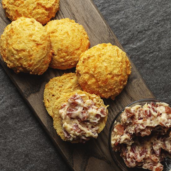 Cheddar Bay Biscuits & Bacon Butter