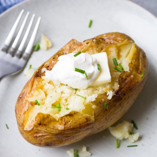 Instant Pot Baked Potatoes