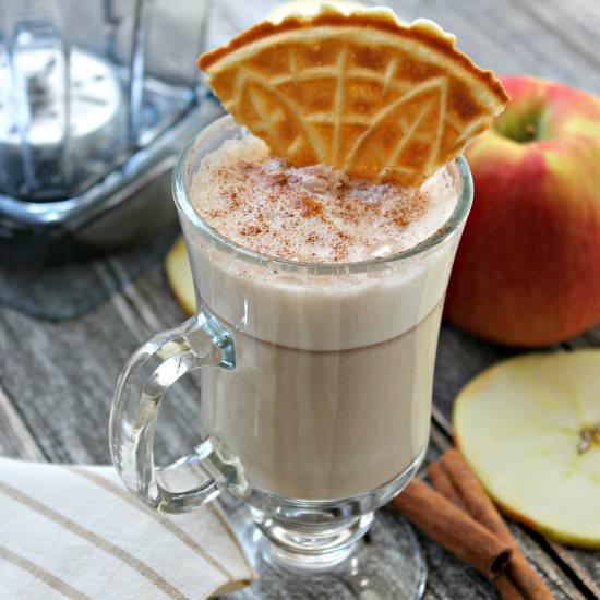“Apple Pie” White Hot Chocolate