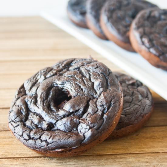 Healthy Chocolate Protein Donuts