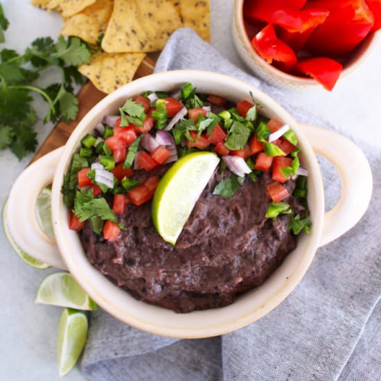 Creamy Vegan Black Bean Dip