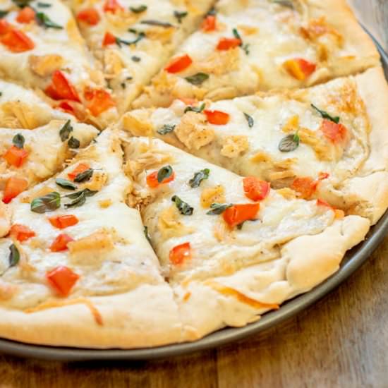White Garlic Chicken Pizza