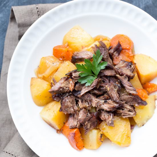 Easy Beef Veggie Roast