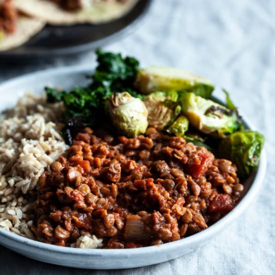 Slow cooker chipotle lentils