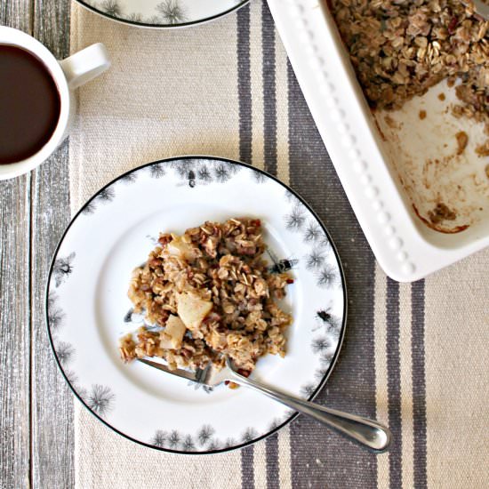 Spiced Pear Oatmeal Bake