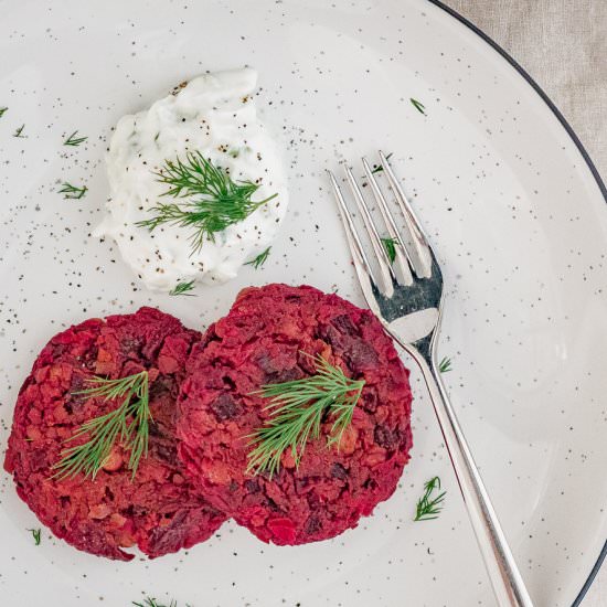 Vegan Baked Beets Chickpea Cakes