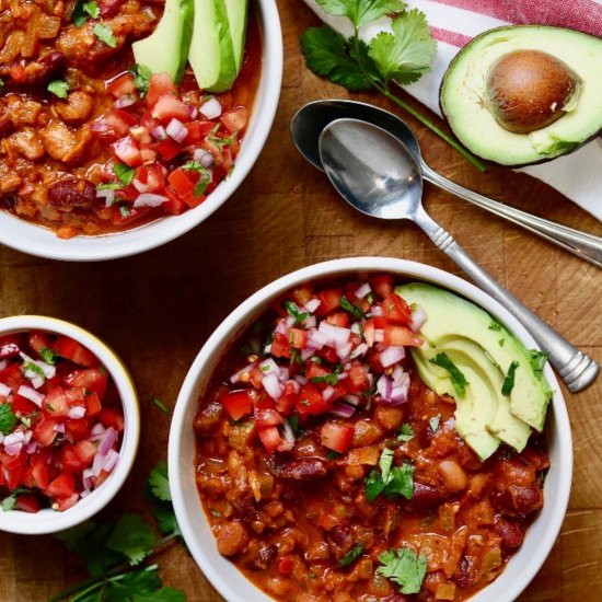Wickedly Good Vegan Chili