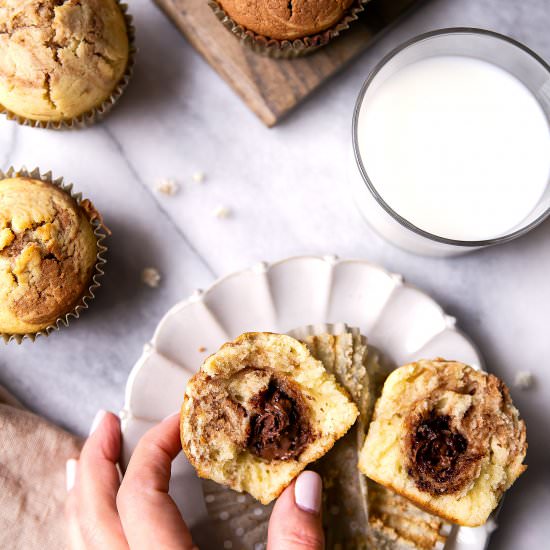 Nutella Stuffed Marble Muffins