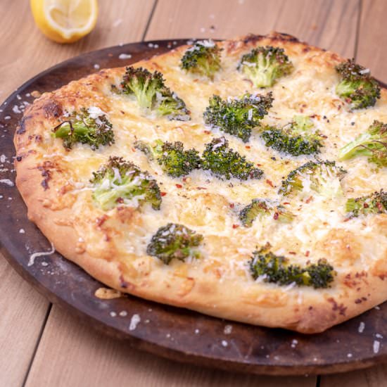 Lemon and Broccoli White Pizza