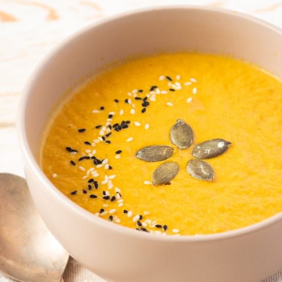 Creamy spicy butternut squash soup